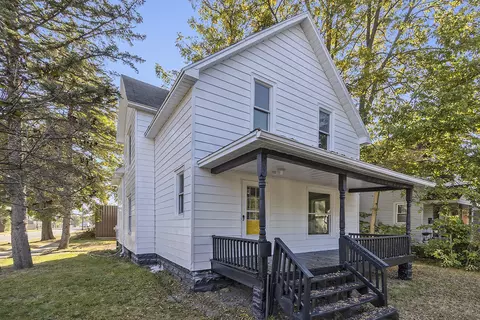 803 Clarence St, Kalamazoo, MI 49001