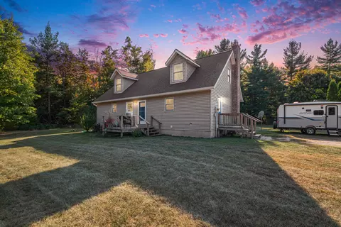 11159 Whitefish Rd, Newaygo, MI 49337