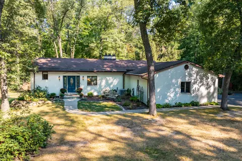 10154 W Pq Ave, Mattawan, MI 49071