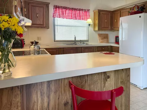 1237 Orchard Ave, Grand Haven, MI 49417 photo 3