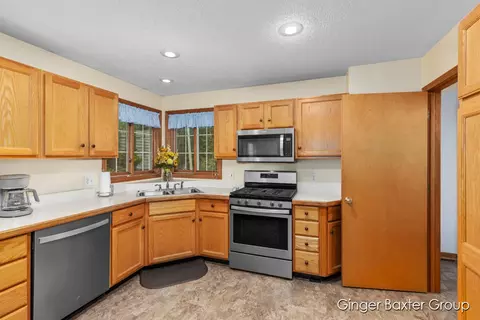 3880 E 40th St, Newaygo, MI 49337 photo 5