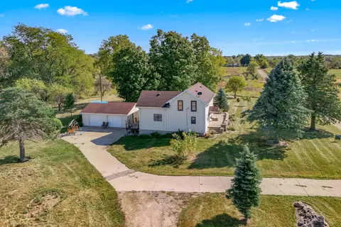 7371 Lake Pleasant Rd S, Osseo, MI 49266