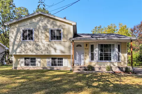 5538 Cabot St, Portage, MI 49002