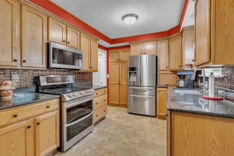3443 Balmars Ave, Jackson, MI 49201 photo 6