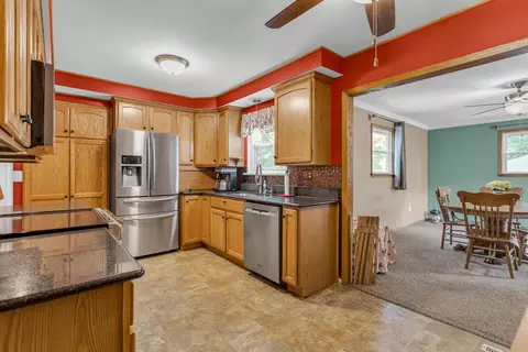3443 Balmars Ave, Jackson, MI 49201 photo 8