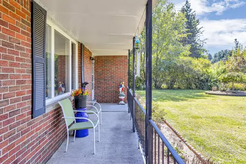 3443 Balmars Ave, Jackson, MI 49201 photo 2