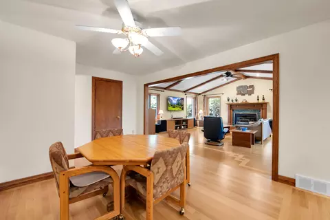 8374 Bridge Rd, Grosse Ile, MI 48138 photo 9