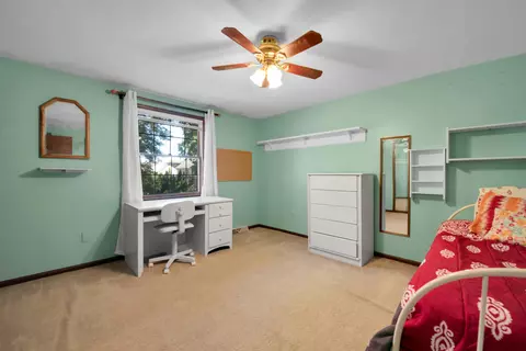 8374 Bridge Rd, Grosse Ile, MI 48138 photo 22