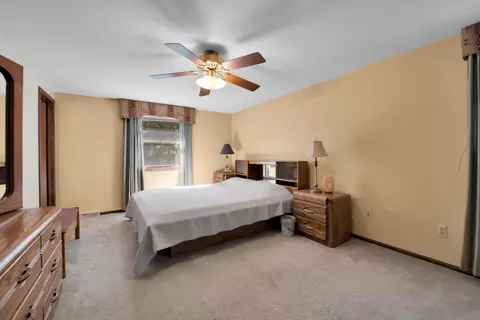 8374 Bridge Rd, Grosse Ile, MI 48138 photo 17