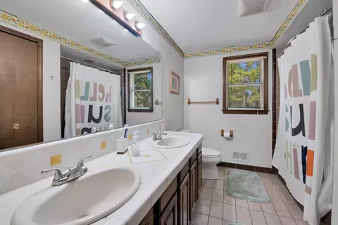 8374 Bridge Rd, Grosse Ile, MI 48138 photo 21