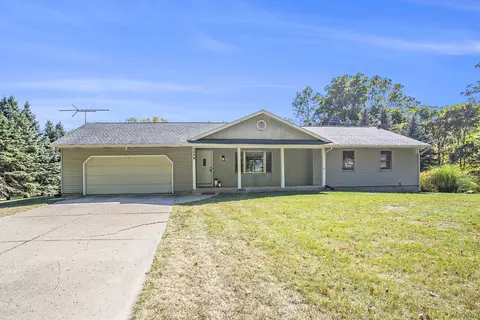 2448 Garfield St, Marne, MI 49435