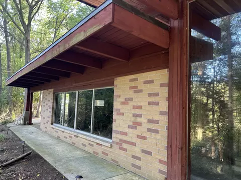 1717 Park Dr, Jackson, MI 49203 photo 6