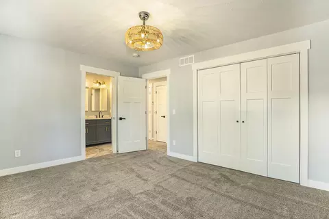 524 Leonard St, Belding, MI 48809 photo 9