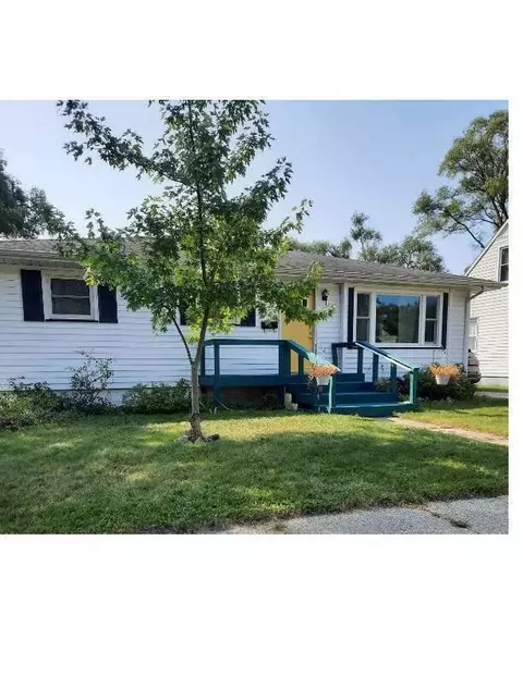 1235 E Dale Ave, Muskegon, MI 49442
