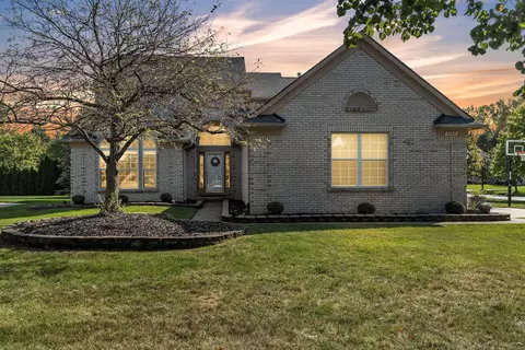 2163 Woodbine Dr, Canton, MI 48188