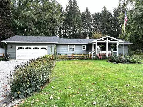 109 Hanover Ct, Hanover, MI 49241
