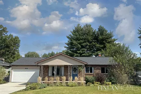514 Charles St, Middleville, MI 49333