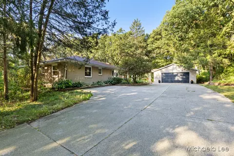 1909 Parnell Ave SE, Ada, MI 49301 photo 2