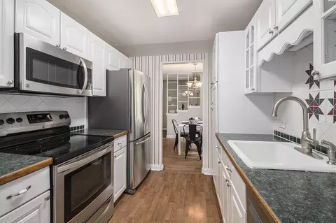2015 Devolson Ave, Ann Arbor, MI 48104 photo 13