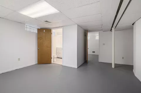 2015 Devolson Ave, Ann Arbor, MI 48104 photo 32