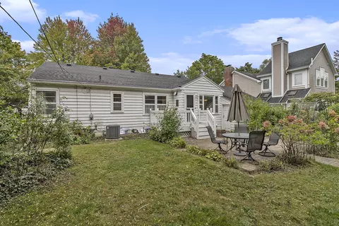 2015 Devolson Ave, Ann Arbor, MI 48104 photo 38