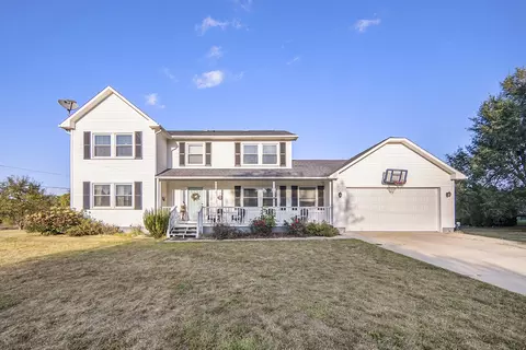 115 Ivanhoe Dr, Brooklyn, MI 49230