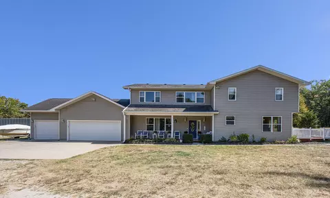 154 Hatfield Rd, Niles, MI 49120