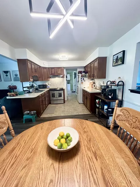 324 Delzingro Dr, Davison, MI 48423 photo 5