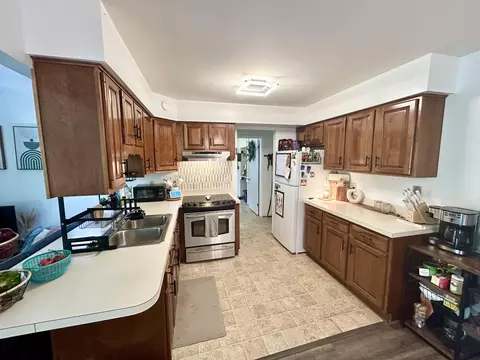 324 Delzingro Dr, Davison, MI 48423 photo 8