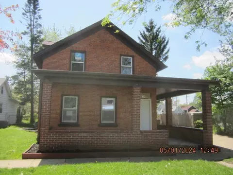 631 W 5th St, Monroe, MI 48161