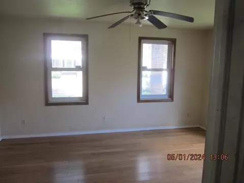 631 W 5th St, Monroe, MI 48161 photo 6