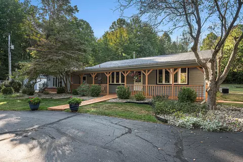 13000 Lubke Rd, New Buffalo, MI 49117