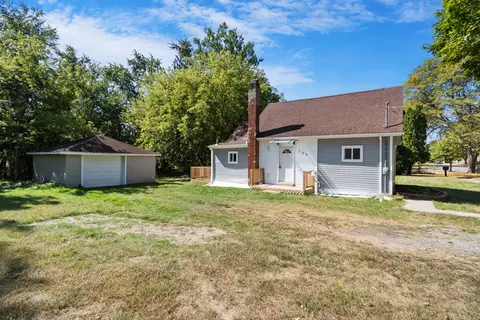 309 Euclid Ave, Jackson, MI 49203 photo 2