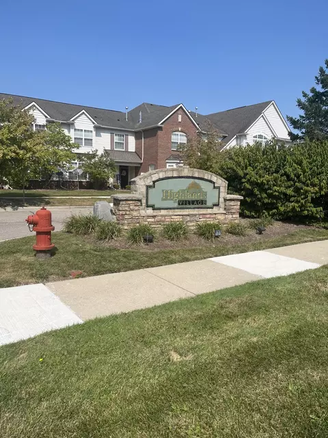 28960 Whitby Dr, Romulus, MI 48174 photo 2