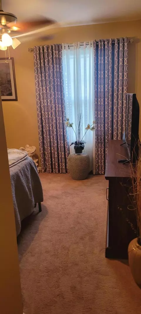 28960 Whitby Dr, Romulus, MI 48174 photo 17