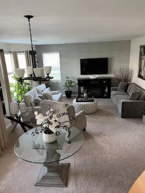 28960 Whitby Dr, Romulus, MI 48174 photo 5