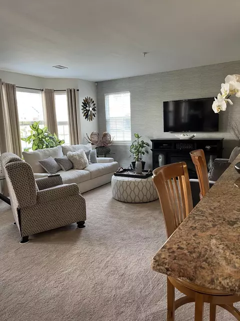 28960 Whitby Dr, Romulus, MI 48174 photo 9