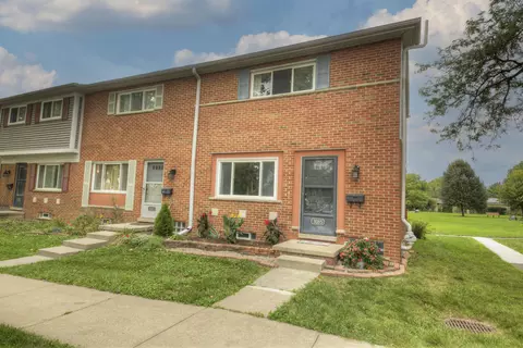 3085 Wolverine Dr, Ann Arbor, MI 48108