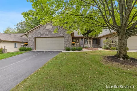 8756 Kari Ln SW, Byron Center, MI 49315