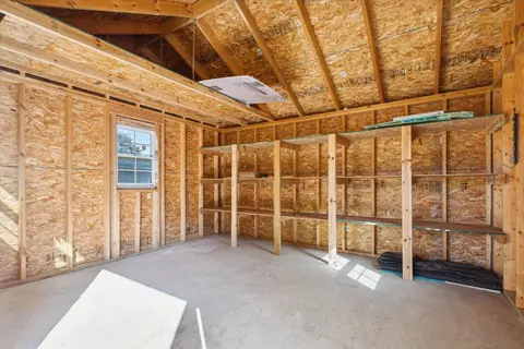 1046 Lowe Dr, Marshall, MI 49068 photo 27
