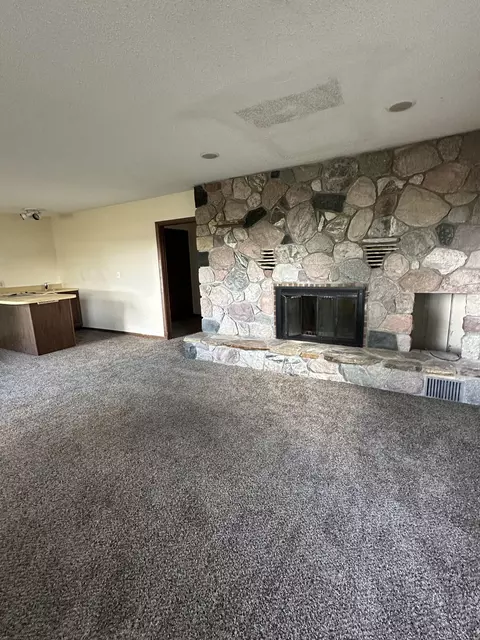 7658 S Coldwater Rd, Blanchard, MI 49310 photo 11