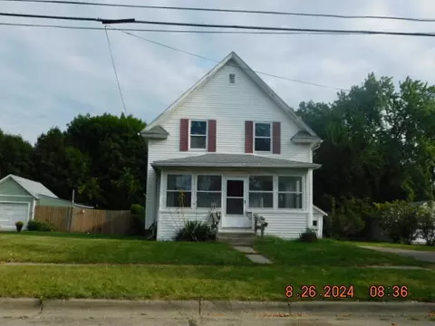 610 Adams St, Jackson, MI 49202