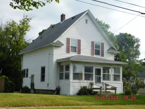 610 Adams St, Jackson, MI 49202 photo 2