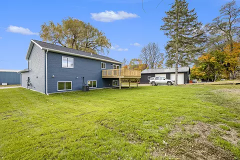 518 Leonard St, Belding, MI 48809 photo 23