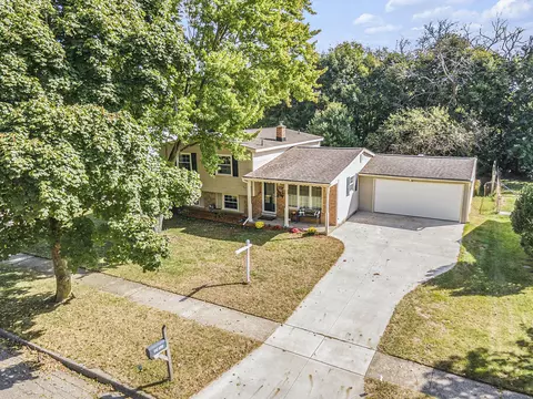 6147 Avon St, Portage, MI 49024