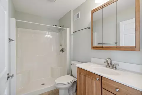 245 Highland Dr, Jackson, MI 49201 photo 34