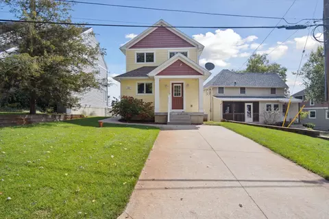 245 Highland Dr, Jackson, MI 49201 photo 2