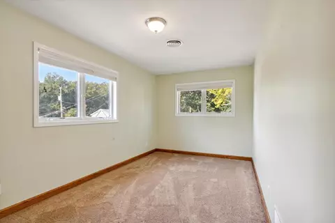 245 Highland Dr, Jackson, MI 49201 photo 32