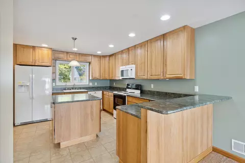 245 Highland Dr, Jackson, MI 49201 photo 19