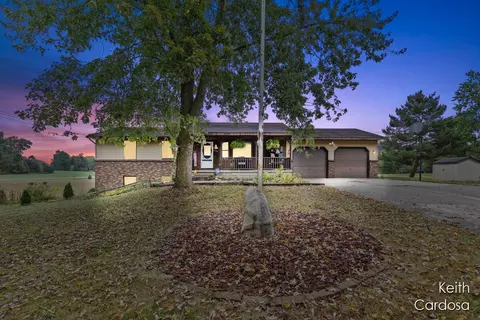 4365 24th St, Dorr, MI 49323 photo 3